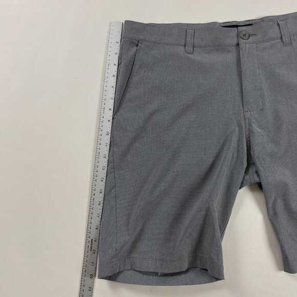 Travis Mathew Shorts Mens 39 x 11 Gray Golf Flat Front - Picture 9 of 11